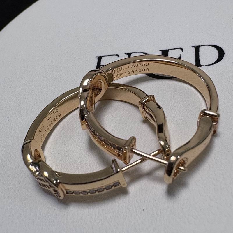 Fred Earring 06yxs04